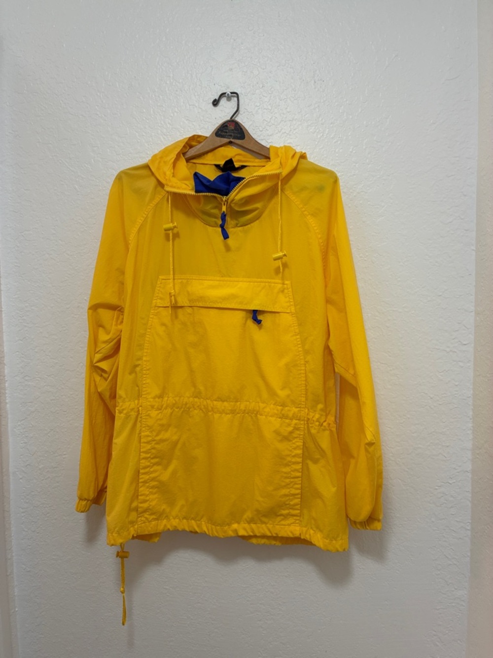 Eddie Bauer VTG Yellow